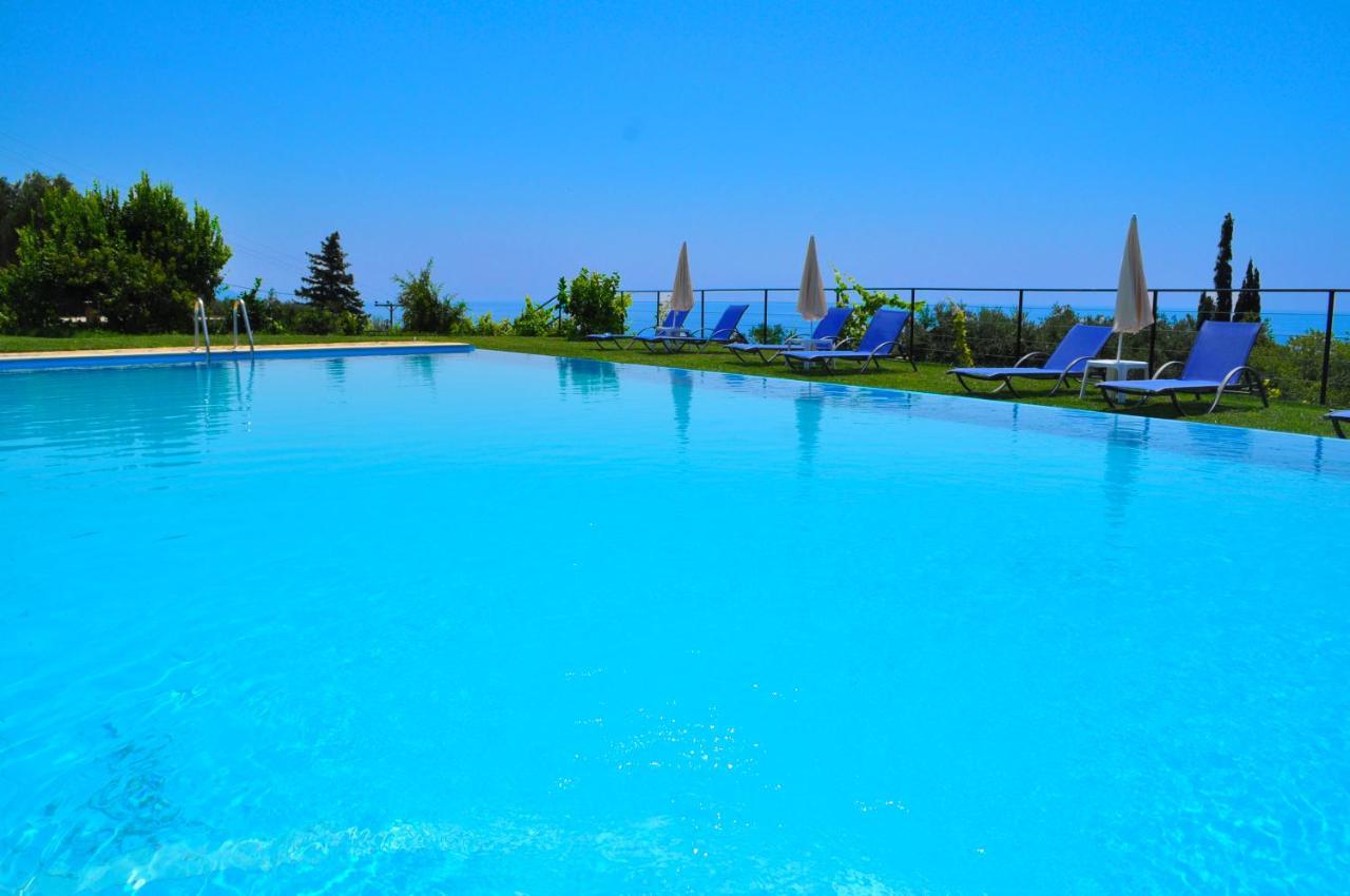 Luxury Loft Apartment With Pool - Pelekas Beach, Corfu Dış mekan fotoğraf