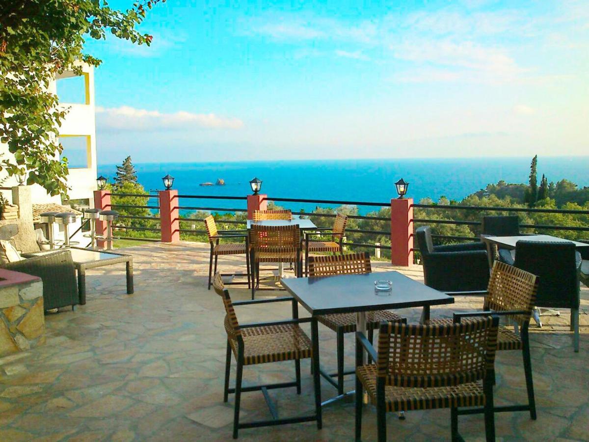 Luxury Loft Apartment With Pool - Pelekas Beach, Corfu Dış mekan fotoğraf