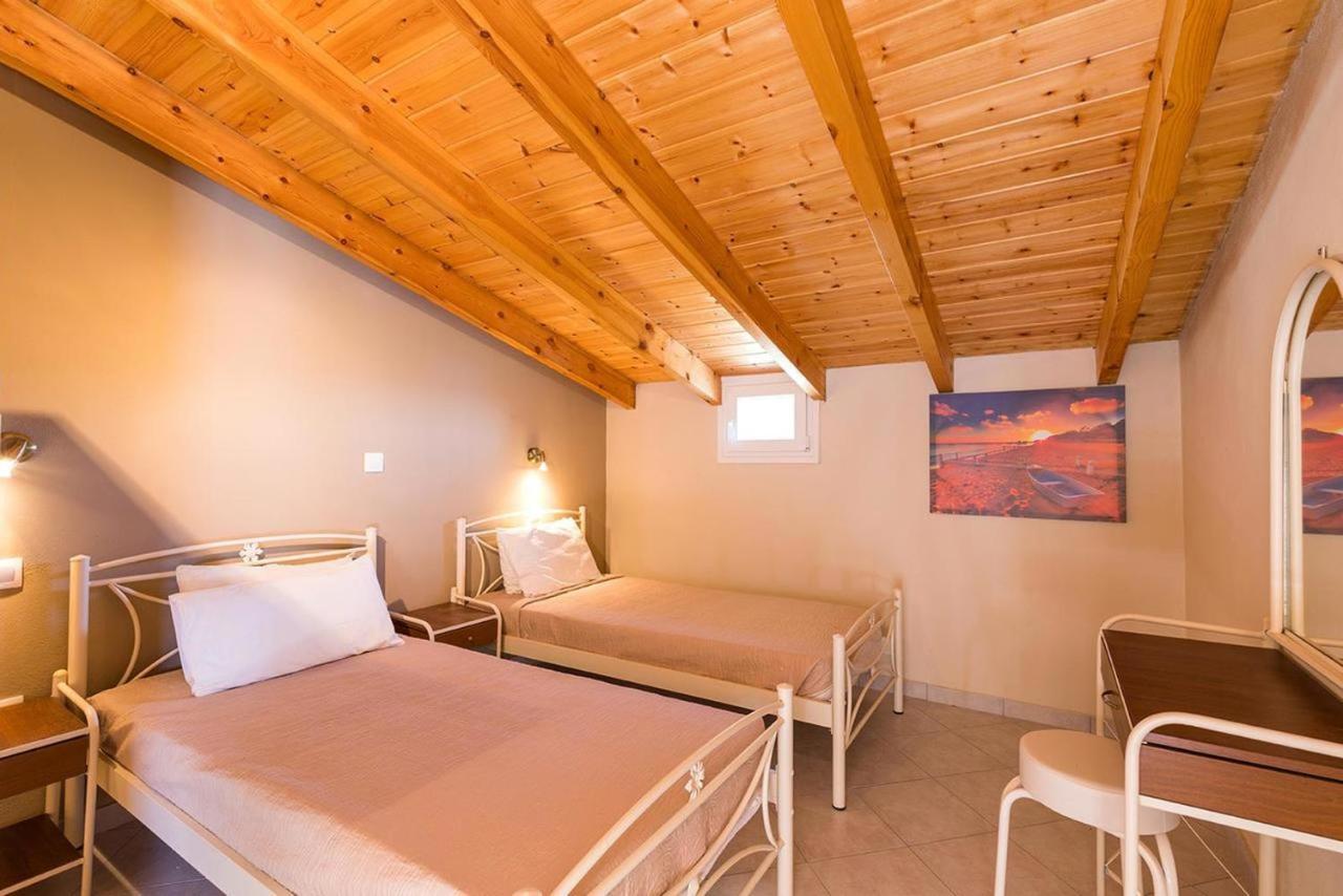 Luxury Loft Apartment With Pool - Pelekas Beach, Corfu Dış mekan fotoğraf